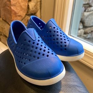 Water proof rubber Tom’s for kids